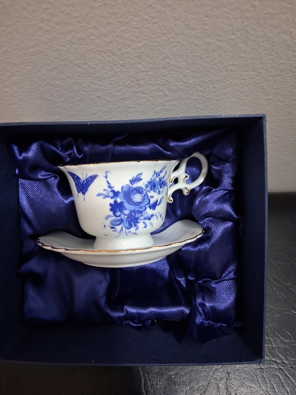 Blue Floral Porcelain Teacup and Saucer Night Light